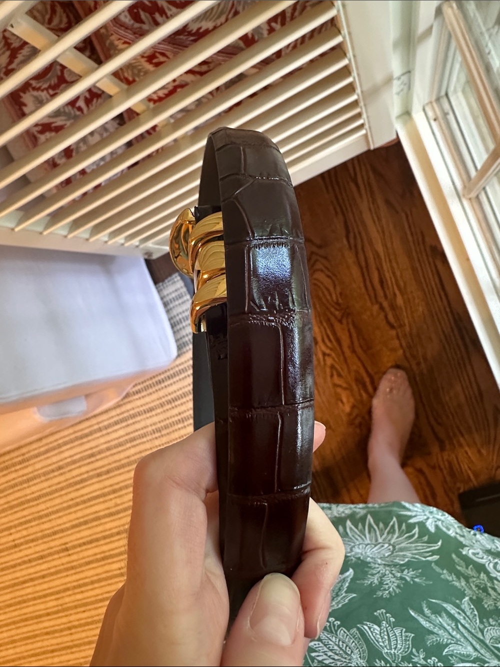 Madewell Chocolate Brown Croc-Embossed Leather Belt with Gold Buckle - Picture 3 of 4